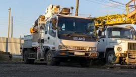 Бурильно-крановая машина ISUZU Forward 210